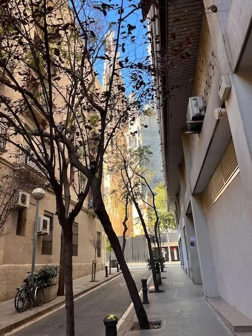 Loft Nearby Sagrada Familia Appartement Barcelona